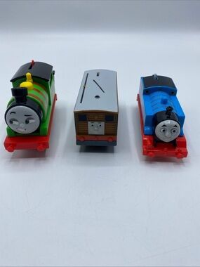 Thomas & Friends Motorized Trains 2013 Thomas & Toby 2021 Percy Motorized
